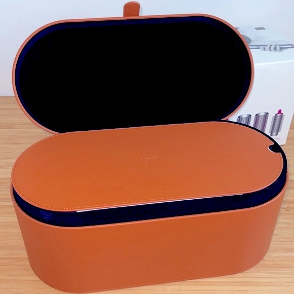 Dyson Airwrap Hair Dryer Curling Fuchsia Pink Attachments and Storage Case - Picture 3 of 9